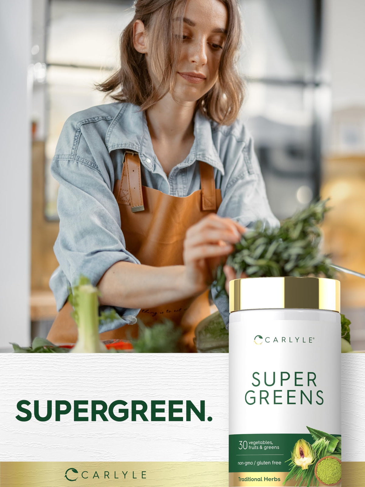 Carlyle Super Greens Capsules 250 gélules sur une table