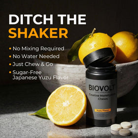 Chews de Créatine BIOVOLT présentés avec des équipements de sport
