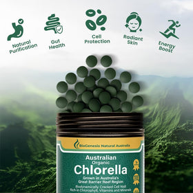 Chlorella Biogenesis avec des baies mélangées en arrière-plan