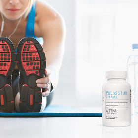 Citrate de potassium Alerna, flacon ouvert avec capsules à l'intérieur
