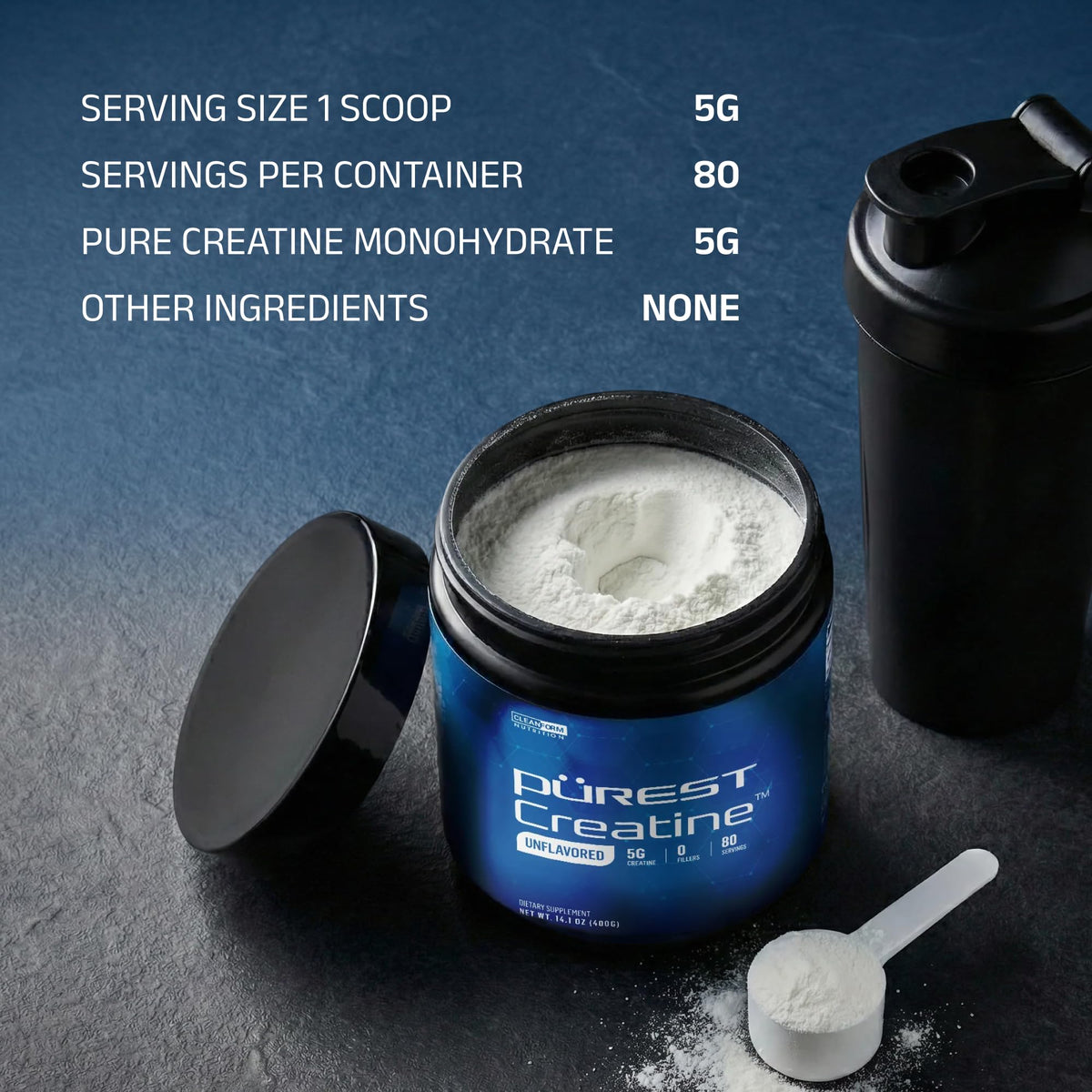 CleanForm Nutrition Créatine Monohydrate Pure 472g - mise en scène avec des accessoires de sport