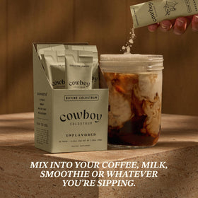 Colostrum COWBOY COLOSTRUM en sachets sur une table