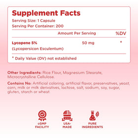 Complément alimentaire Clear Formulas Lycopène 50mg avec un verre d'eau