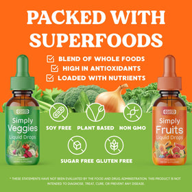 Complément alimentaire liquide Fruits & Légumes Simply Nature's Pledge sur une table en bois