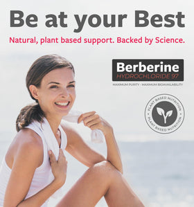 Complément de Berbérine avec ingrédients naturels en arrière-plan