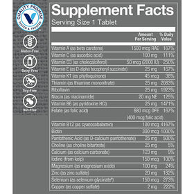Comprimé de multivitamines pour hommes The Vitamin Shoppe sur une table