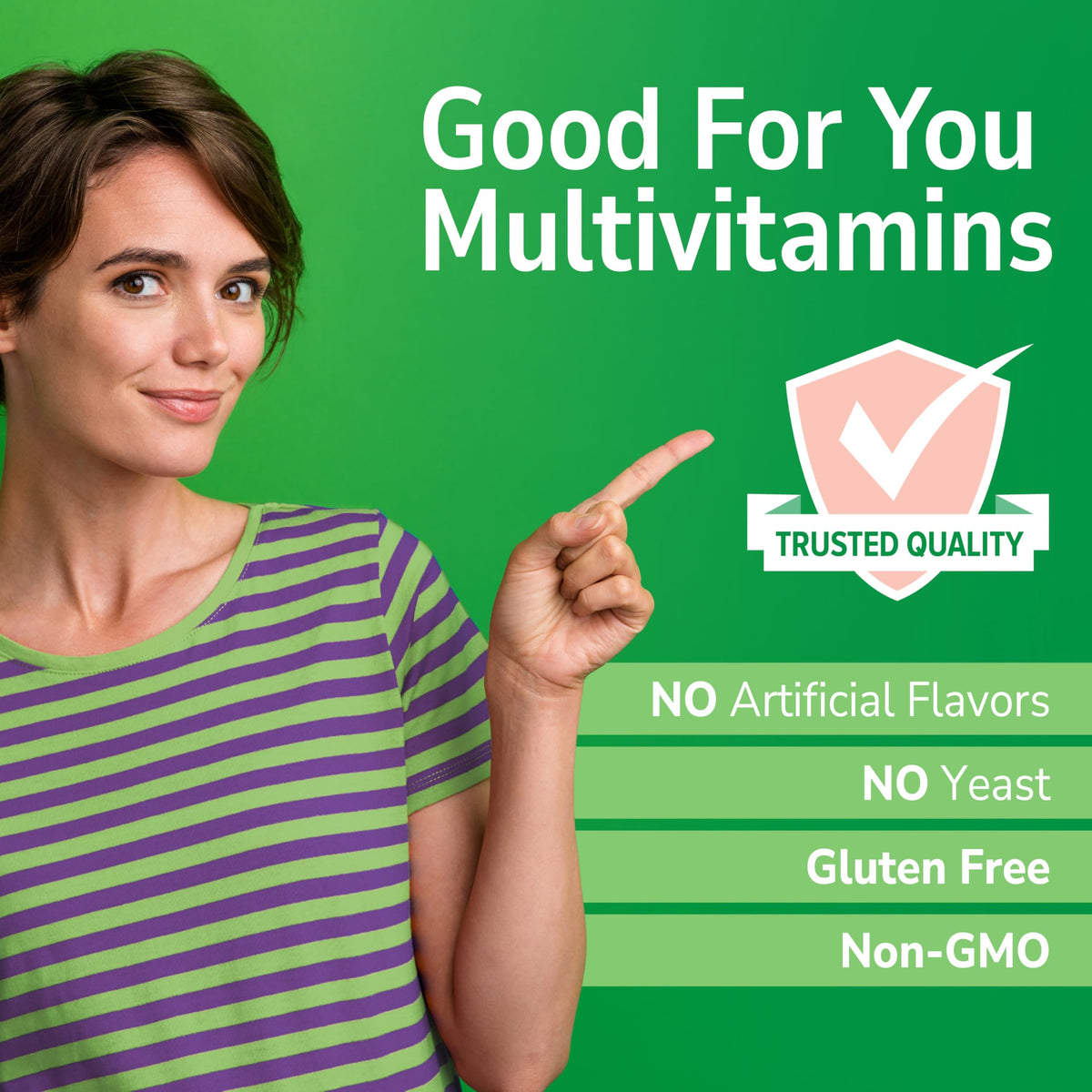 Comprimés de 21st Century Multivitamines dans une main