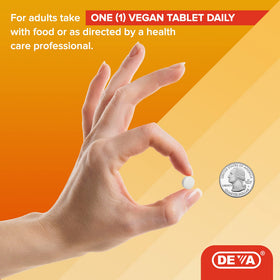Comprimés de DEVA Vitamine D3 1000 IU sur fond blanc