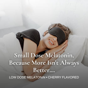 Comprimés de Melatonine Utzy Naturals sur une cuillère