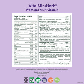 Comprimés de PURE SYNERGY Vita·Min·Herb sur une surface blanche
