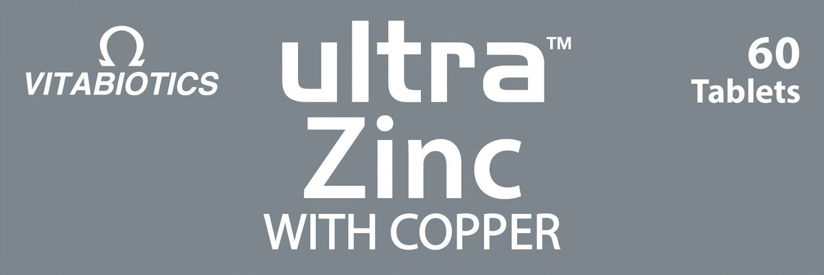 Comprimés de Vitabiotics Ultra Zinc 15mg avec Cuivre dans la main