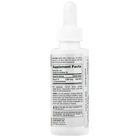 Comprimés de vitamine B12 Nature's Bounty sur fond blanc