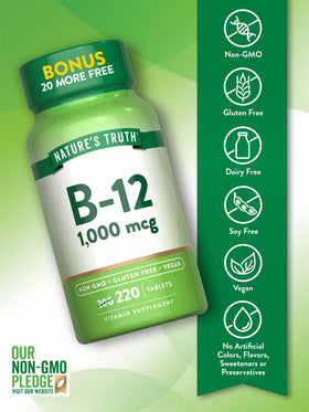 Comprimés de Vitamine B12 Nature's Truth sur une surface blanche