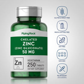 Comprimés de Zinc Piping Rock dans une main