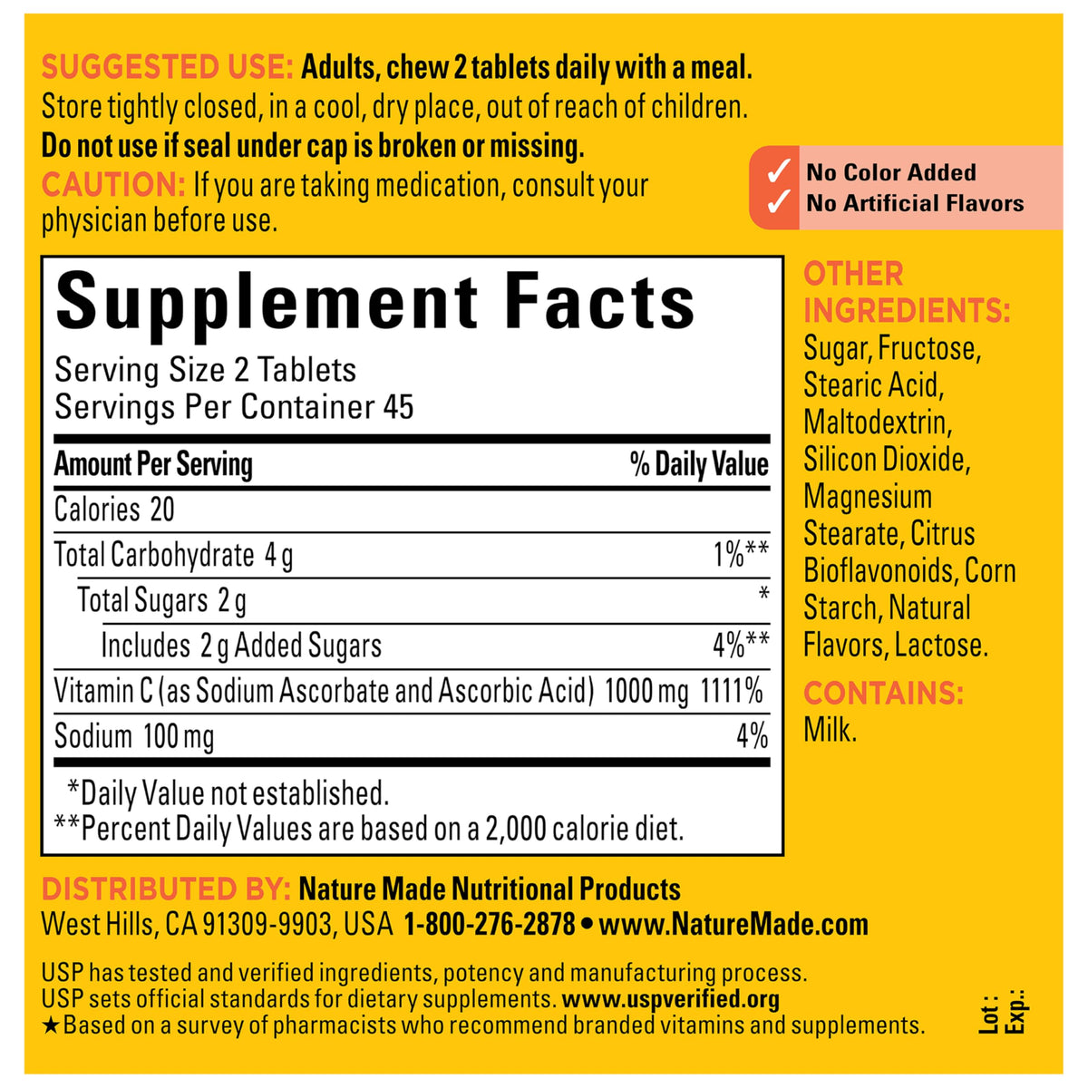 Comprimés Nature Made Vitamine C dans la main