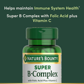 Comprimés Nature's Bounty Super B Complex sur fond blanc