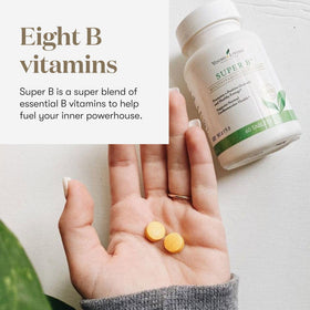 Comprimés Young Living Super B avec une cuillère