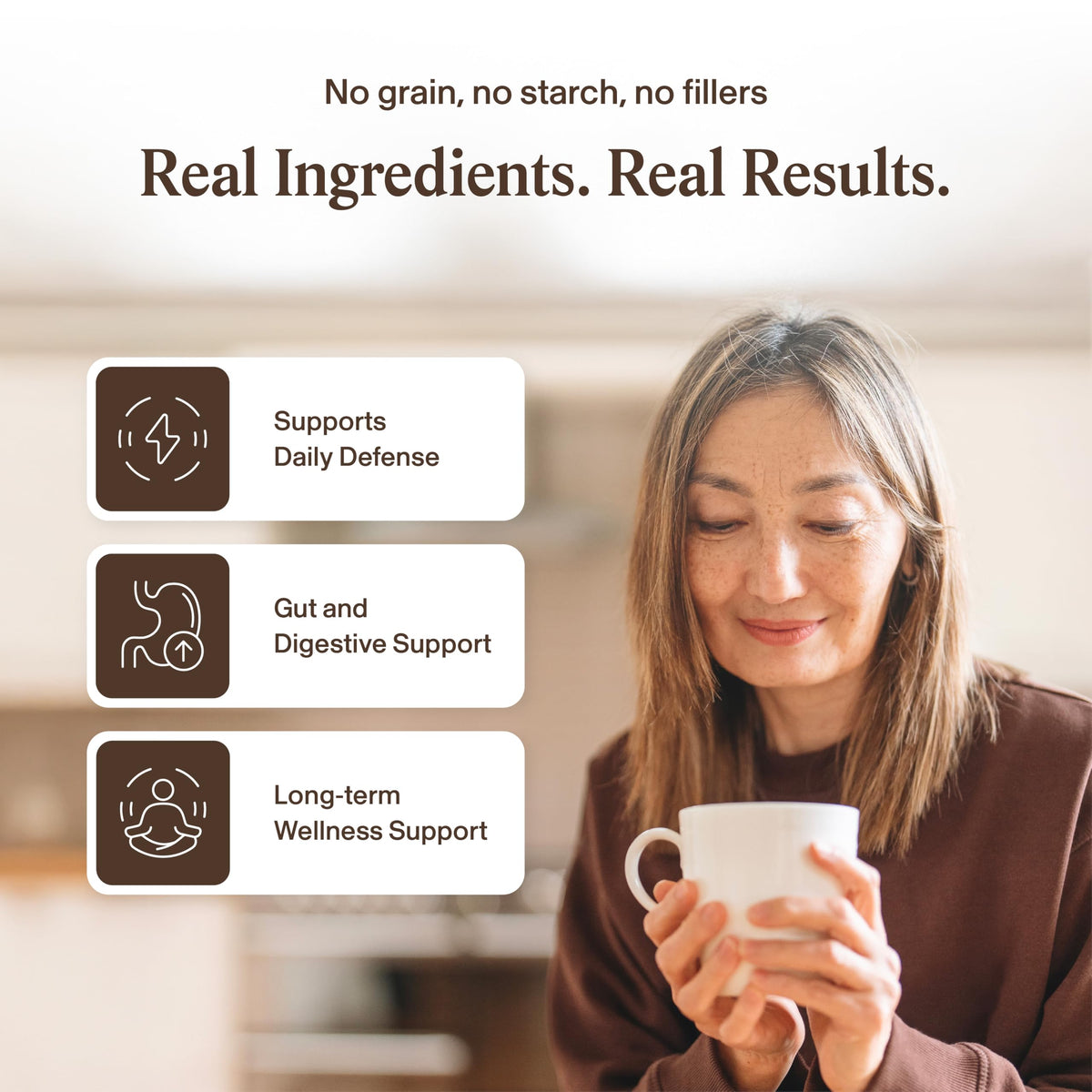 Crème de coco Real Mushrooms mélangée dans un café
