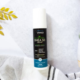 Crème DHEA 50mg BIOLABS PRO avec le flacon ouvert