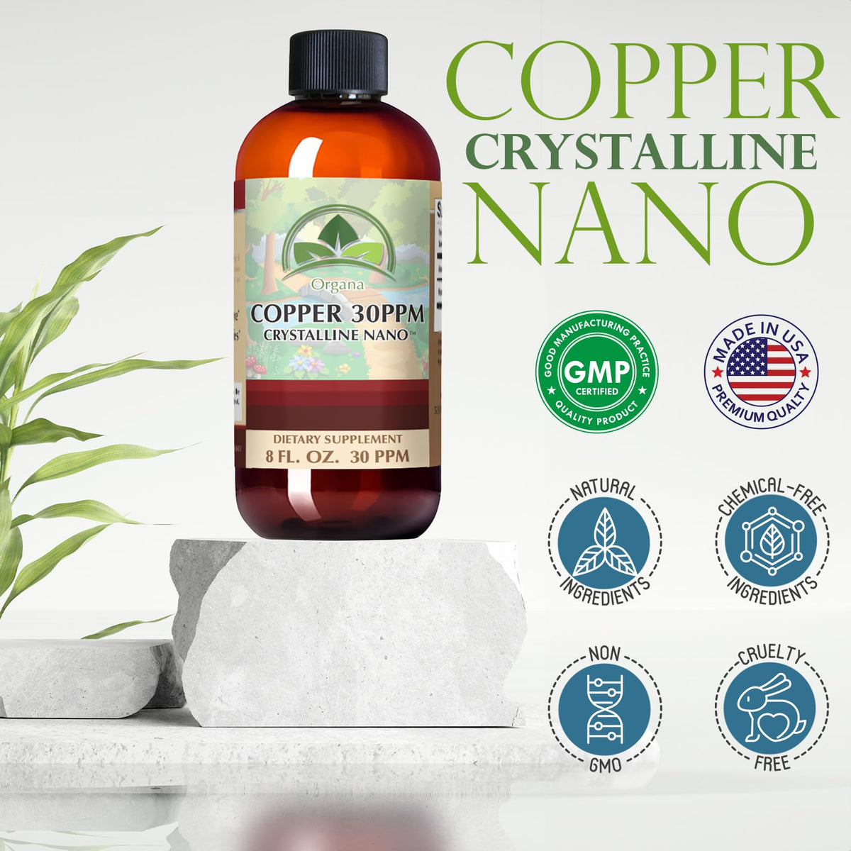 Cuivre colloïdal NutriNoche versé dans une cuillère