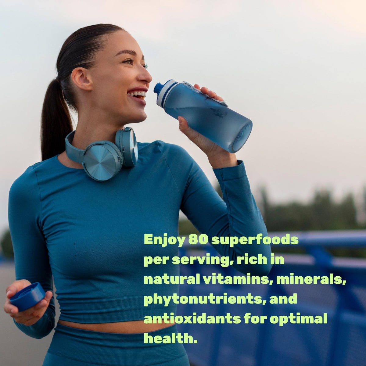 DEAL SUPPLEMENT Complément Alimentaire Fruits & Légumes 240 Capsules Végétales ouvertes montrant le contenu