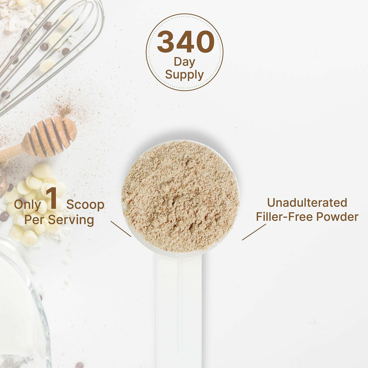 DEAL SUPPLEMENT Poudre de Champignon Bio 10 en 1 versée dans un verre