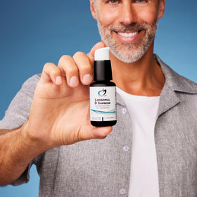 Designs for Health Liposomal D 2500 IU Vitamine D3 + K1 + K2 arrière de la bouteille