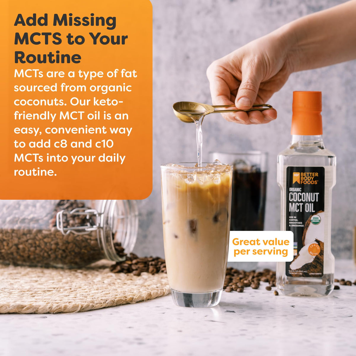 Détail de l'huile de MCT Bio BetterBody Foods montrant la texture liquide