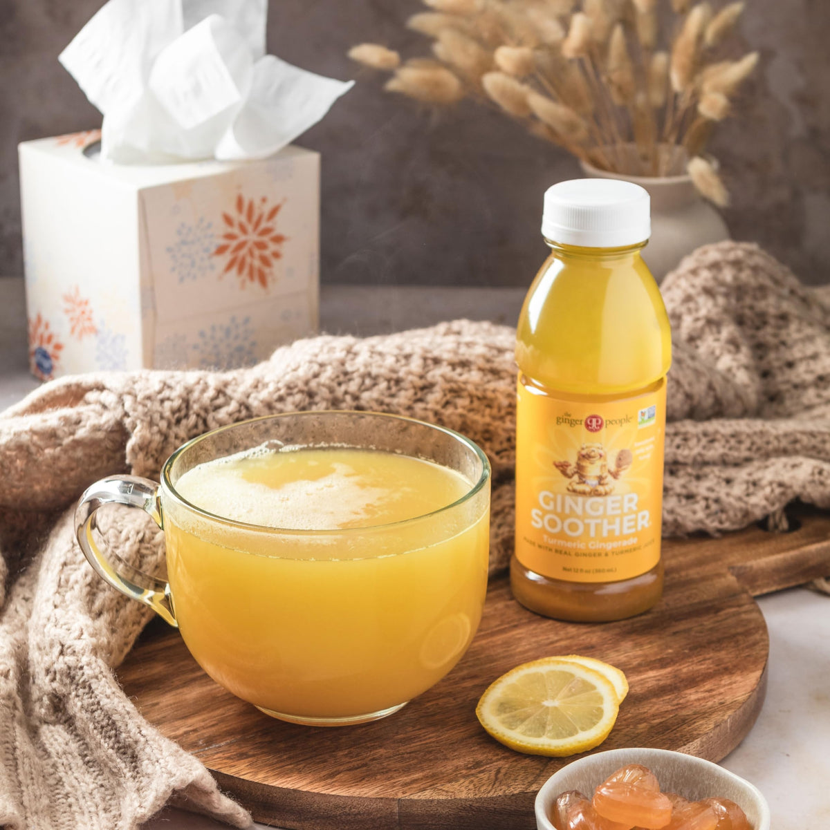 Détail de la bouteille de Ginger Soother avec étiquette visible