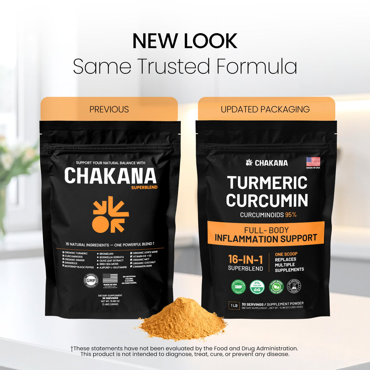 Détail de la poudre de curcuma CHAKANA dans un verre