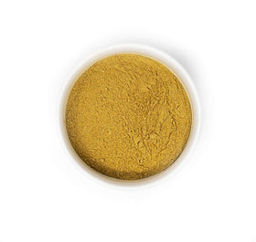 Détail de la poudre de maca bio Terrasoul Superfoods dans un bol