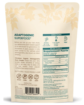 Détail de la poudre de racine d'Ashwagandha Himalaya sur une cuillère