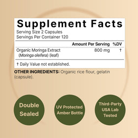 Détail des capsules Moringa NatureBell sur fond blanc