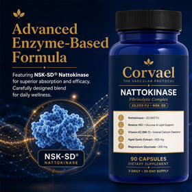 Détail des capsules Seven Green Nattokinase sur fond blanc