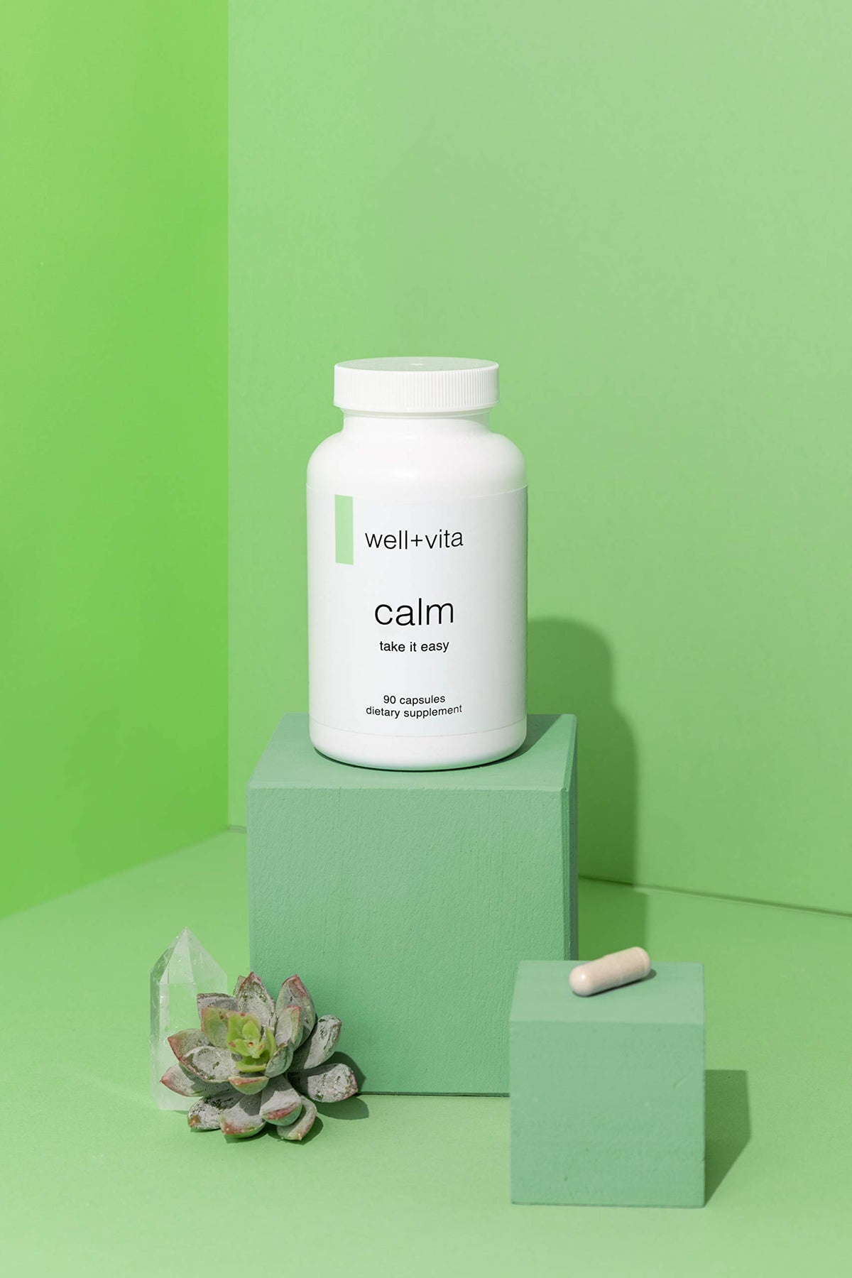Détails des ingrédients de Well+vita Calm sur l'étiquette du flacon