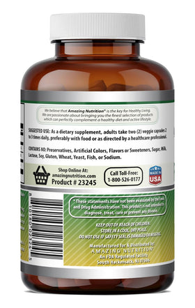 Deux capsules de fenugrec Amazing Nutrition posées sur une table en bois
