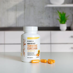 Divine Health Curcuma 500mg 60 capsules sur une table