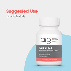 Dosage de 60 capsules Allergy Research Group Super D3 sur une table