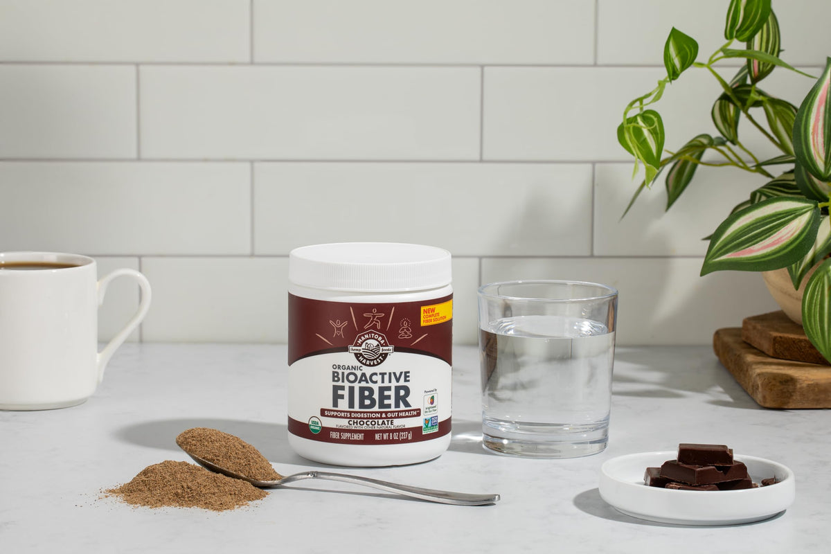 Dosage du complément alimentaire Manitoba Harvest BioActif au chocolat avec cuillère