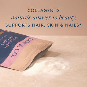 DOSE & CO. Poudre de Collagène sur une cuillère