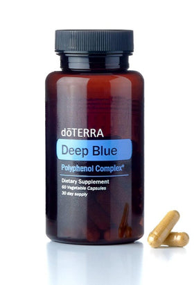 doTERRA Deep Blue Polyphenol Complex capsules ouvertes montrant leur contenu