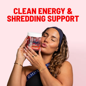 EHP Labs OxyShred Gummies dans une main