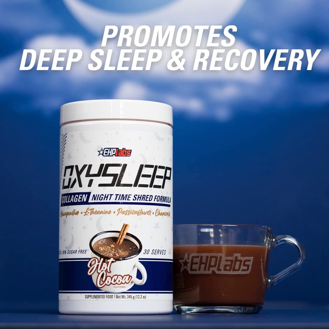 EHP Labs OxySleep Poudre de Collagène 490g dans un verre d'eau chaude