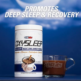 EHP Labs OxySleep Poudre de Collagène 490g dans un verre d'eau chaude