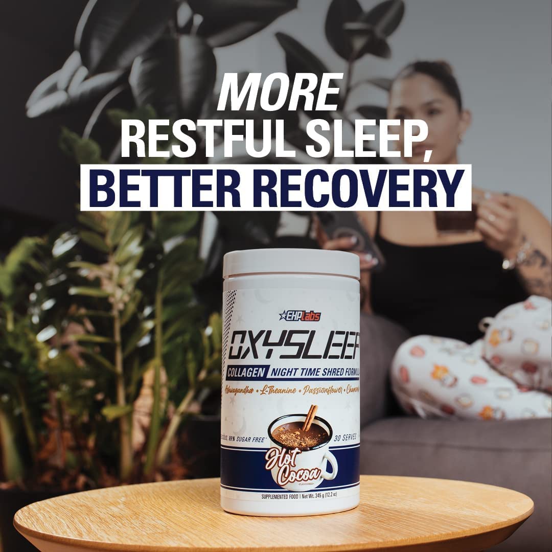 EHP Labs OxySleep Poudre de Collagène 490g - préparation dans une tasse