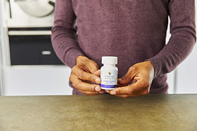 Emballage de Forever Living B12 Plus avec informations nutritionnelles