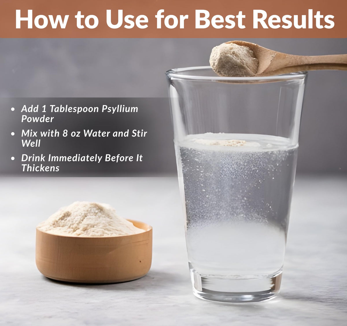 Emballage de la poudre de psyllium Sownandgrown sur fond blanc