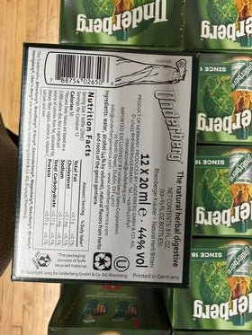 Emballage de Underberg Bitters vu de côté