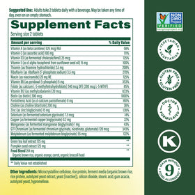 Étiquette de la boîte de MegaFood Multivitamine Avancée pour Hommes 55+