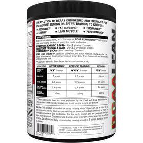 Evlution BCAA Lean Energy Poudre Cerise Limeade 399g en préparation dans un shaker